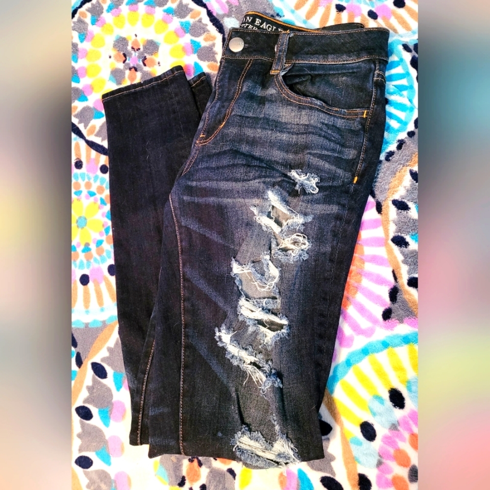 American Eagle Super Super Stretch Destroyed Skinny Jeans